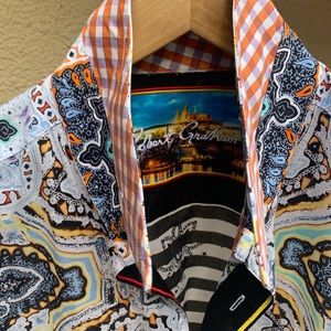 Robert Graham shirt